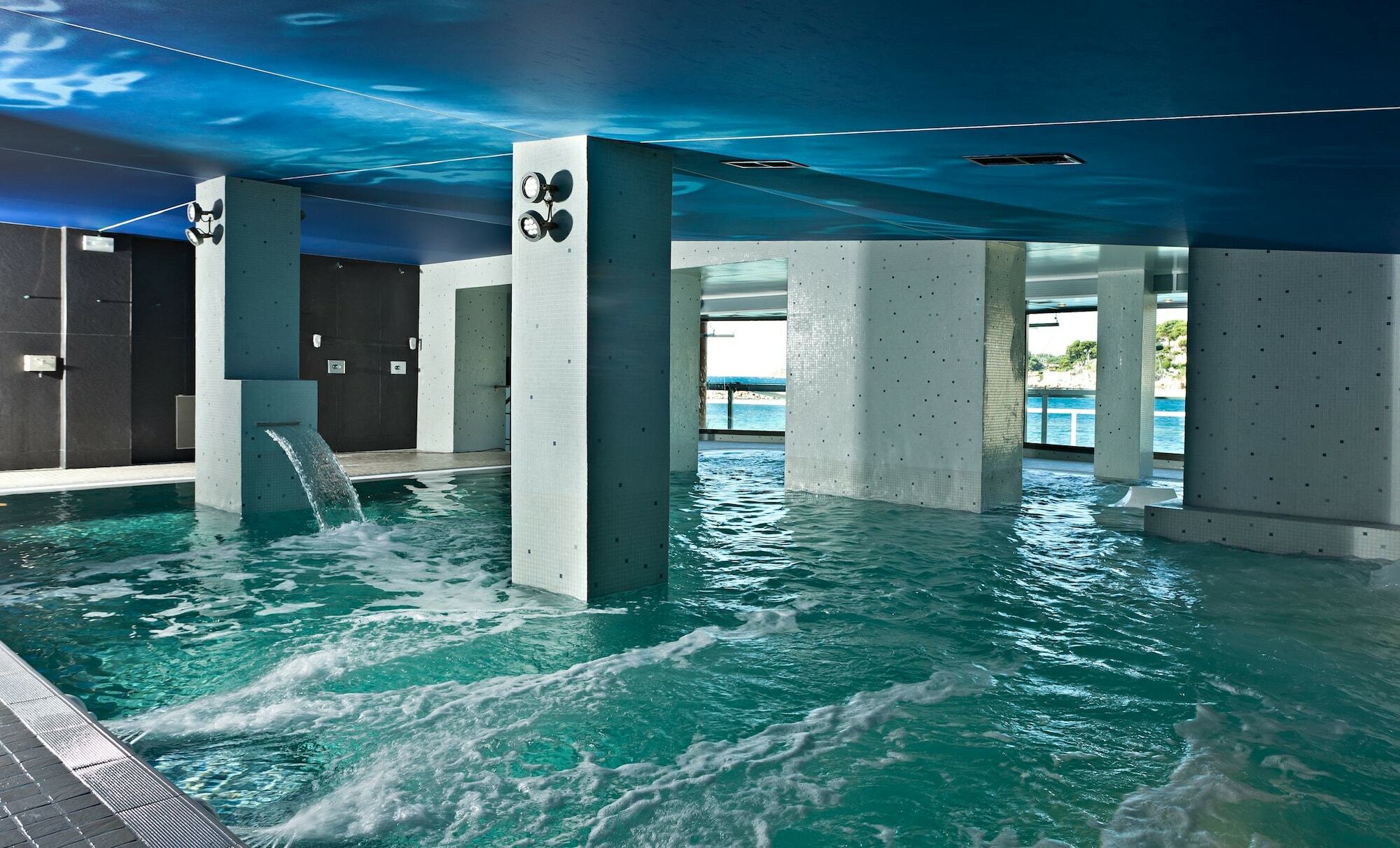 Thalazur Bandol Ile Rousse - Hotel & Spa Екстериор снимка